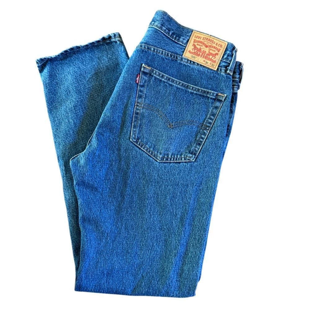 Levis Jeans Mens 36 x 32 Blue 505 Denim Straight Leg Cotton